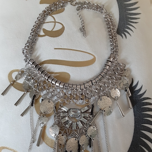 necklace - Picture 2 of 2